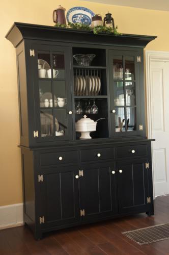 Beautiful hutch for kitchen and dining accessories