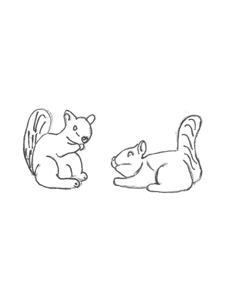 Small Squirrels - lying or sitting, 6"